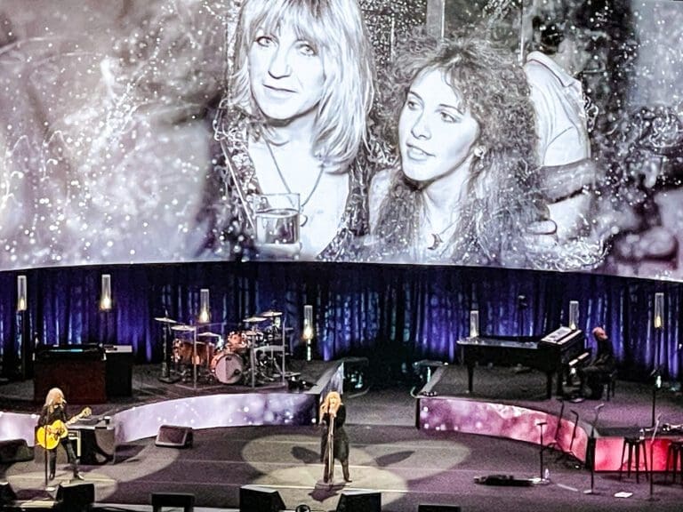 Stevie Nicks On Tour in Louisville: A Night of Mystical Music and Iconic Capes